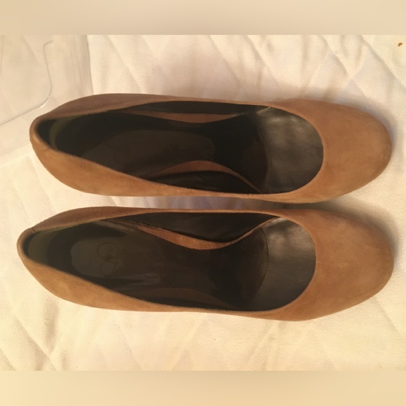Jessica Simpson Suede Pumps - Picture 3 of 6